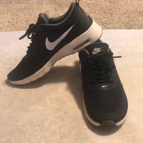 Navy blue Nike’s - Picture 1 of 6